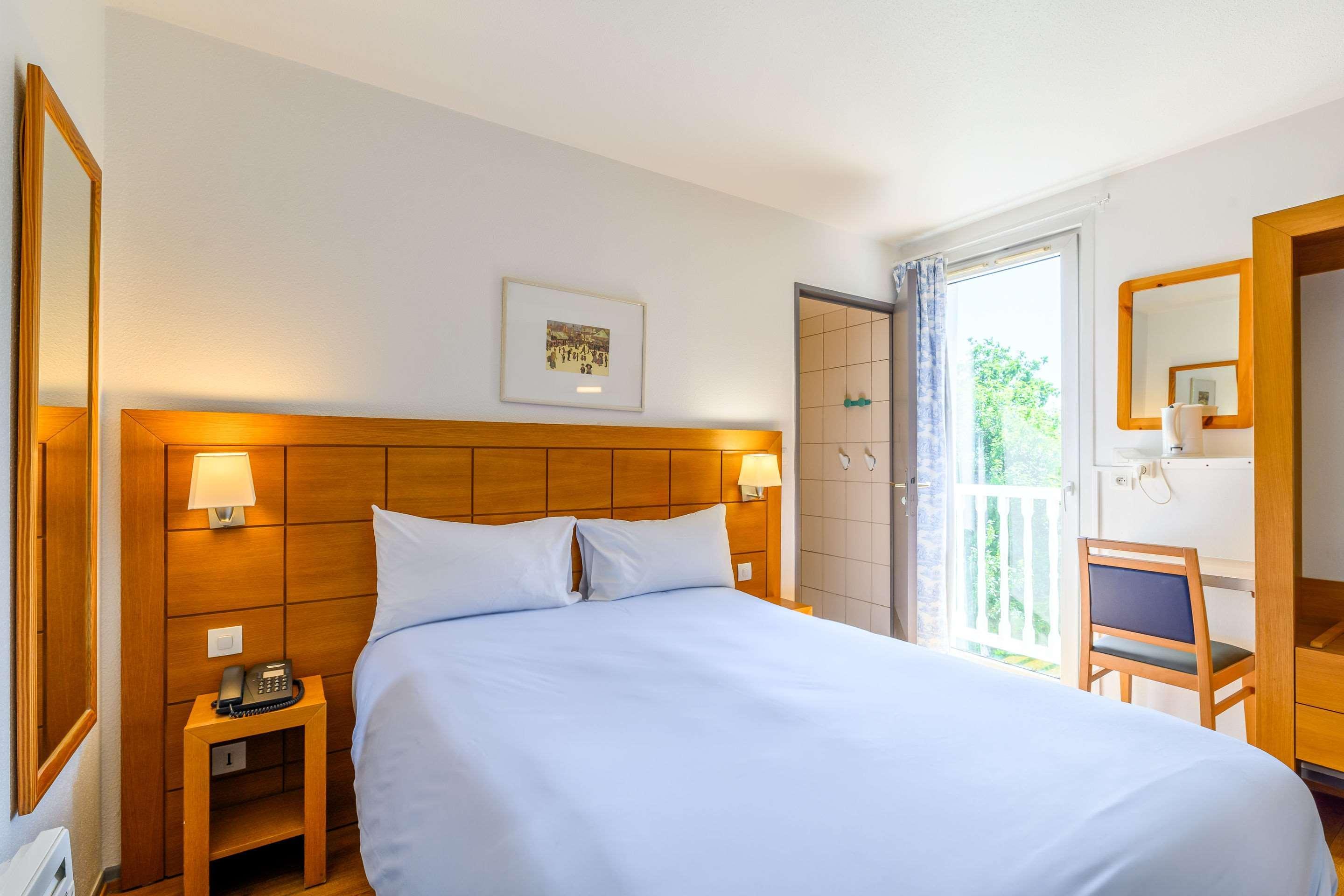 Hotel Strasbourg - Montagne Verte & Restaurant Louisiane ภายนอก รูปภาพ