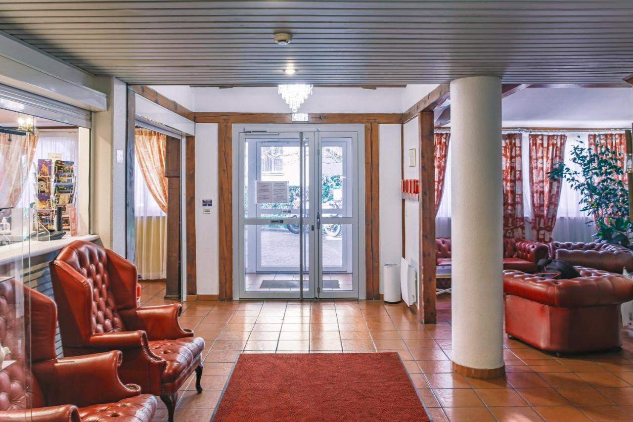 Hotel Strasbourg - Montagne Verte & Restaurant Louisiane ภายนอก รูปภาพ