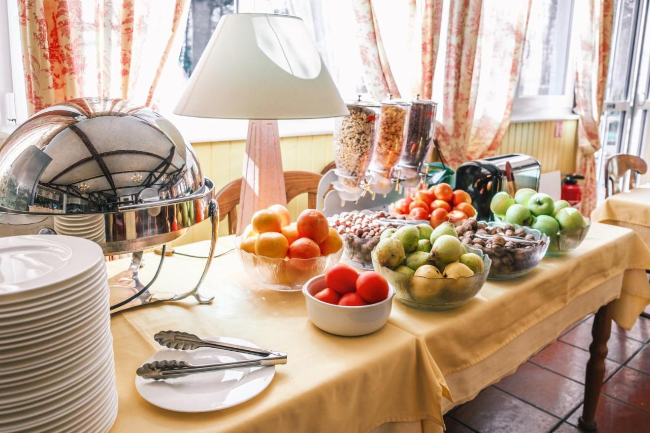 Hotel Strasbourg - Montagne Verte & Restaurant Louisiane ภายนอก รูปภาพ