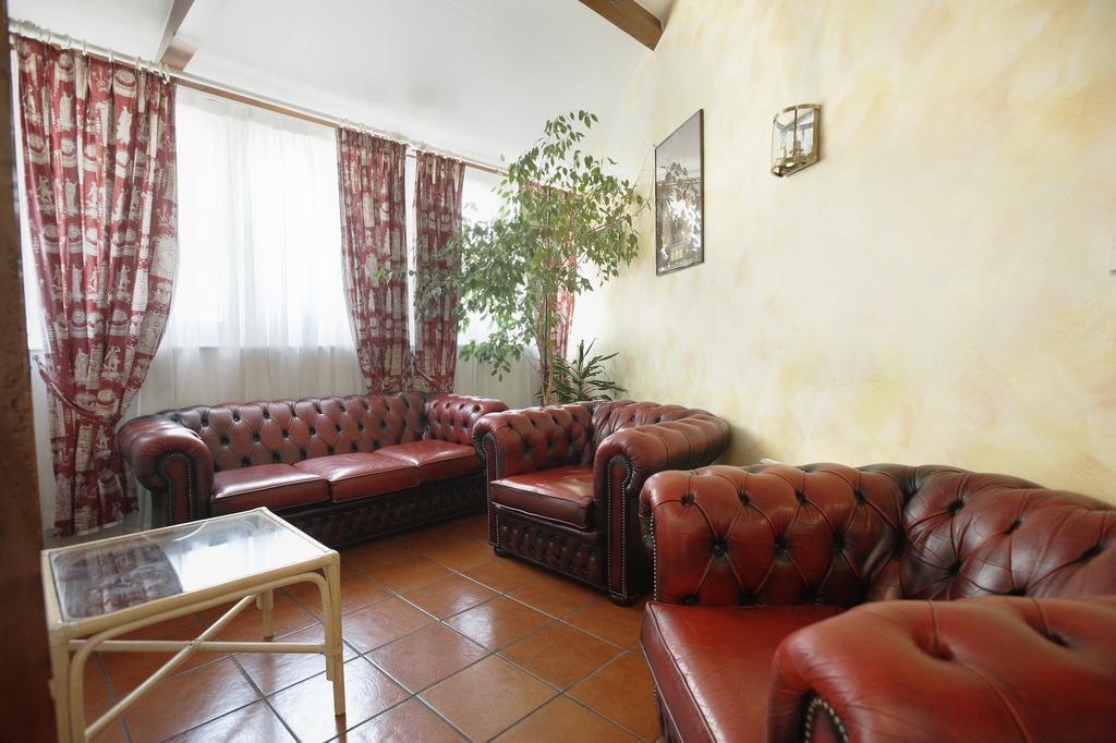 Hotel Strasbourg - Montagne Verte & Restaurant Louisiane ภายนอก รูปภาพ