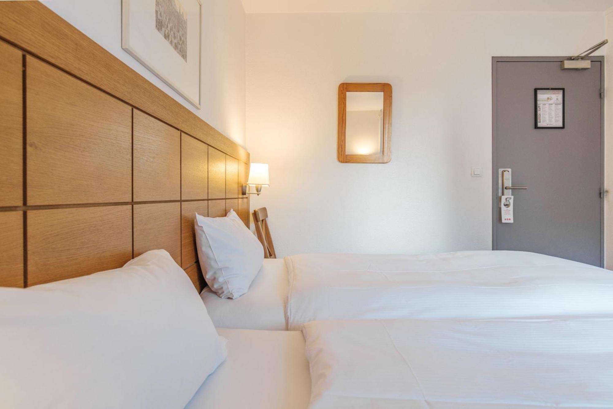 Hotel Strasbourg - Montagne Verte & Restaurant Louisiane ภายนอก รูปภาพ
